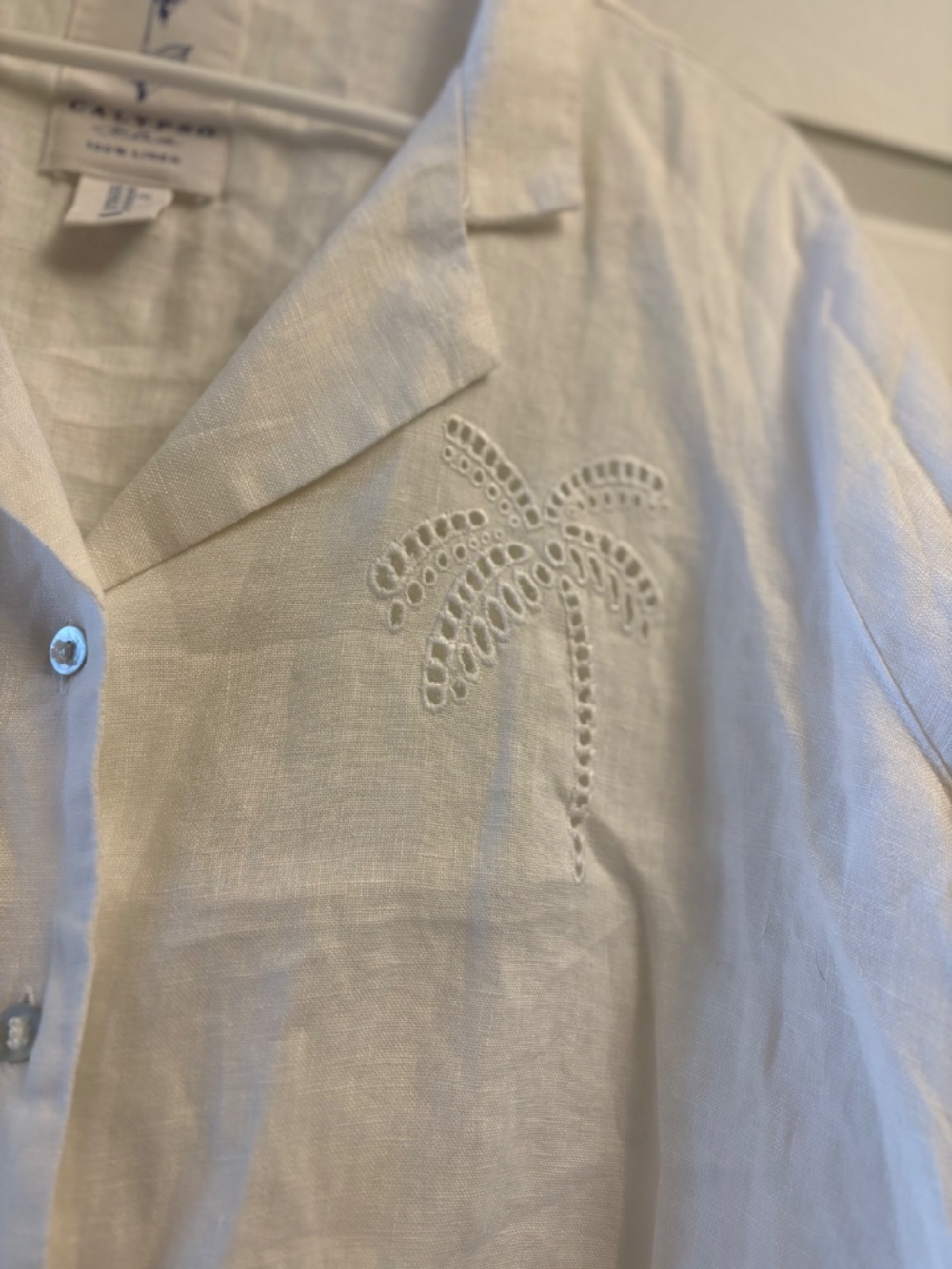 Calypso St Barth Linen Button Down Short Sleeve Coastal Top - Picture 3 of 5